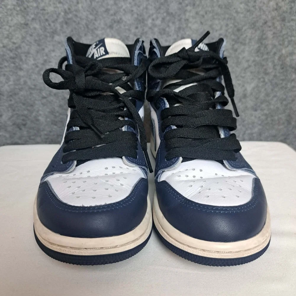 Jordan Kids High-Top Sneakers in Navy, White, Black